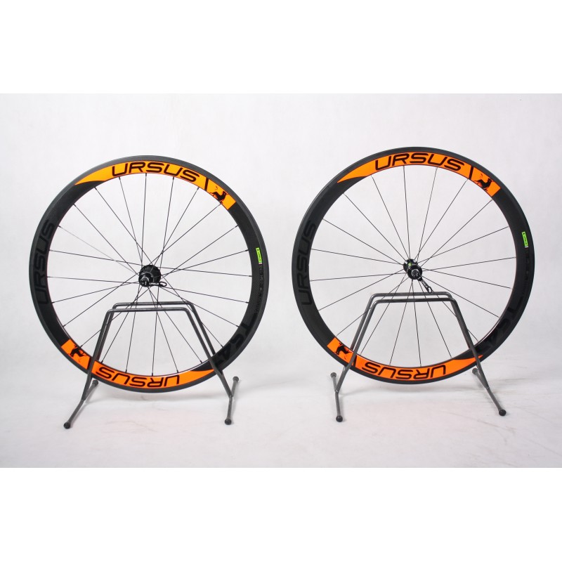 ursus carbon wheels