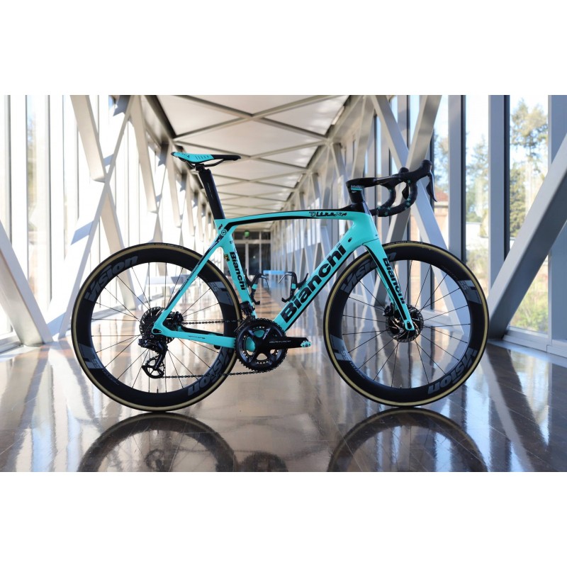 BIANCHI OLTRE XR4 DISC CELESTE Velo7